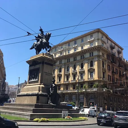 Neapolitan Rooms-2